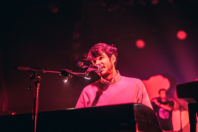 Rex Orange County is commonly known for his songs “Pluto Projector,” “Sunflower,” and “Best Friend.” Most of his songs gained their fame through the social media app TikTok.