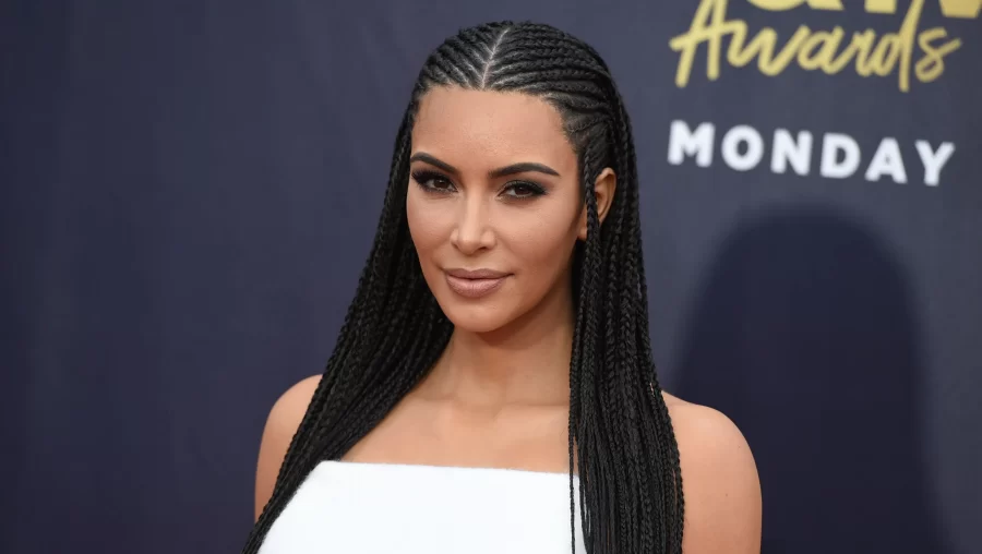During the 2018 MTV Movie and TV Awards, businesswoman and socialite Kim Kardashian wore a new hairstyle, cornrows, drawing controversy and criticism from some of her followers. “I actually did that look because North said she wanted braids and asked if I would do them with her. So we braided her hair and then we braided my hair,” Kardashian said to Bustle.